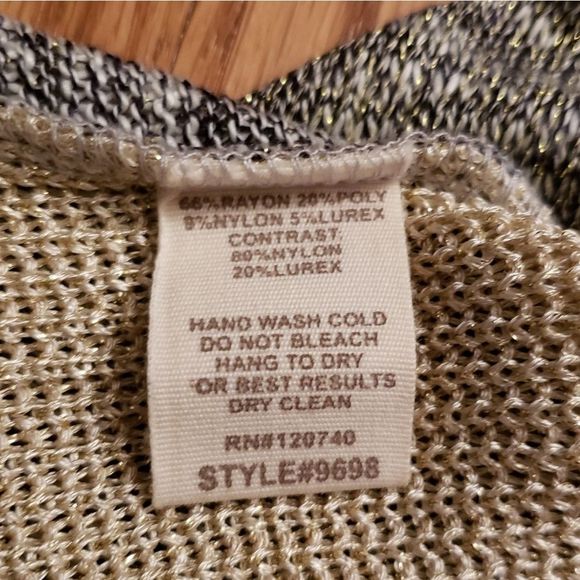 Mystree Long Sleeve Metallic Top - Picture 4 of 4